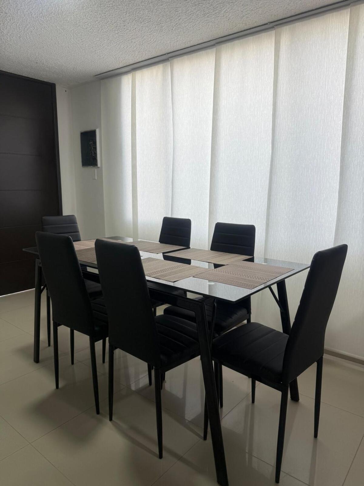 Hermosa Habitacion A Una Cuadra Del Ventura Plaza 3 Cucuta Luaran gambar